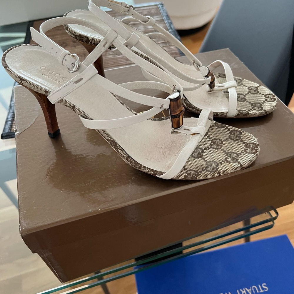 Gucci sandles